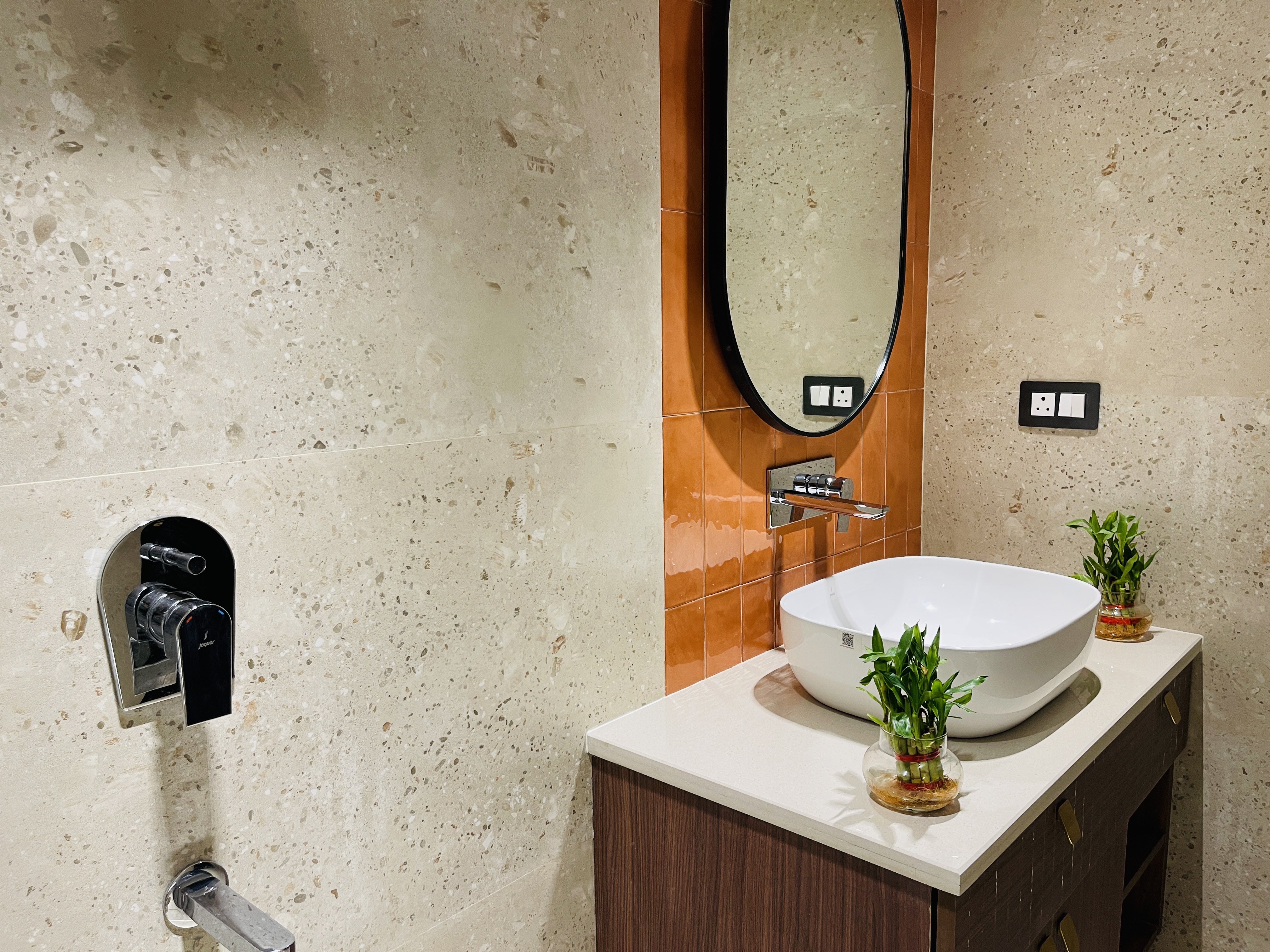 MutliSharing Apartment in Saket