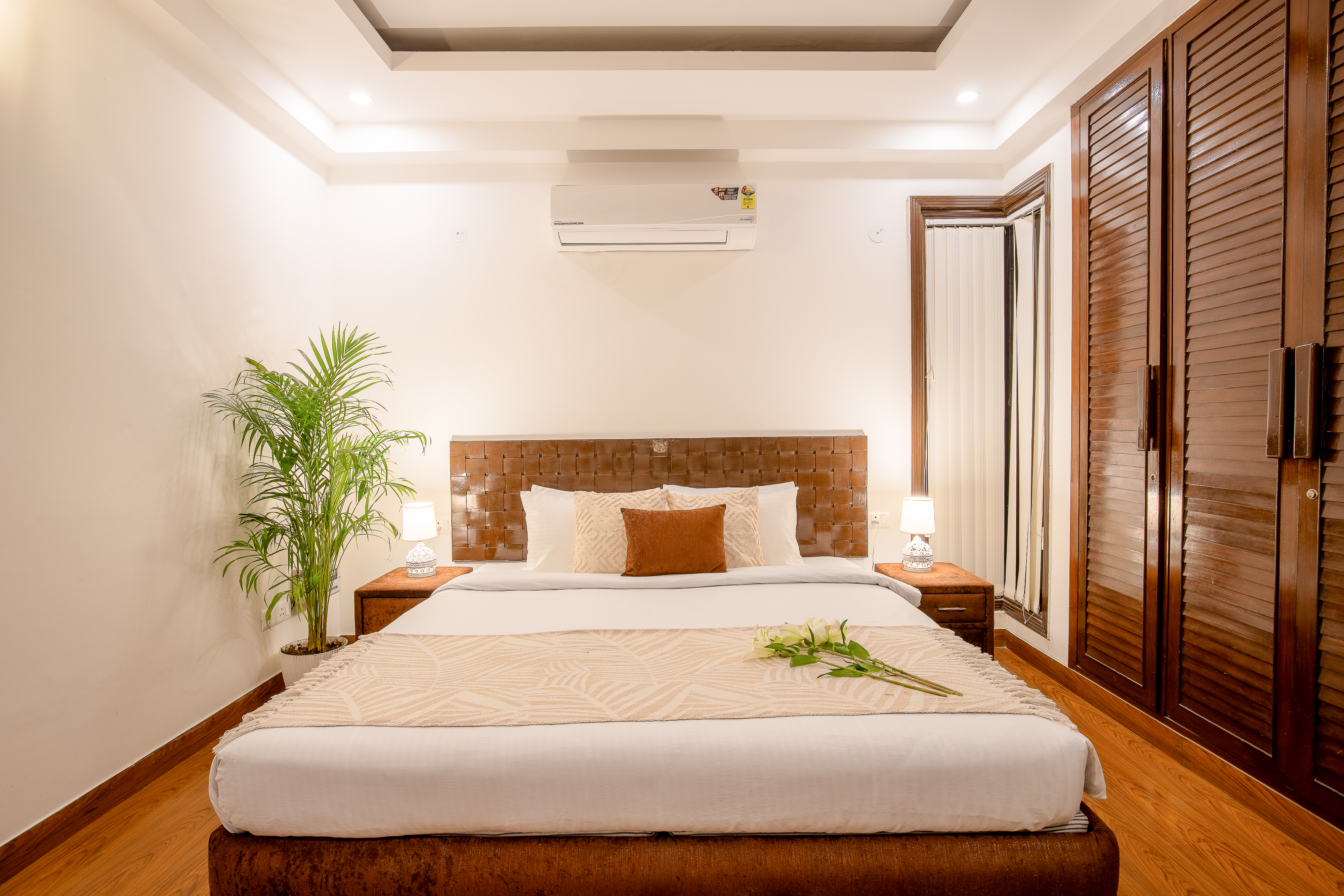 Superior 3 Bedroom Apartment on South Extension 2