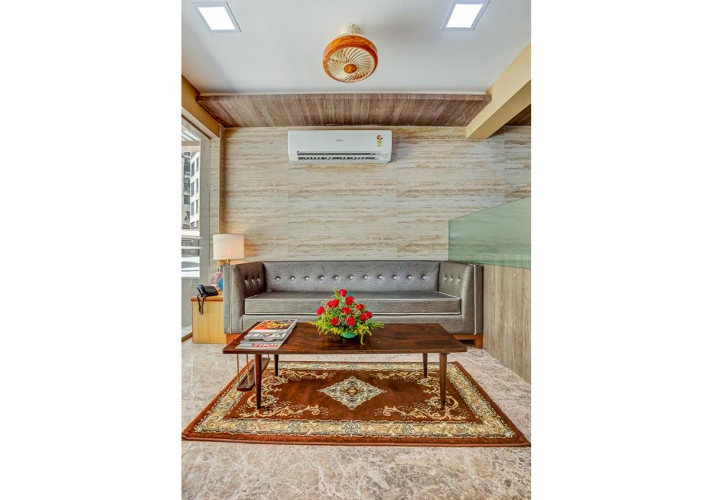 Ashok Deluxe Apartments