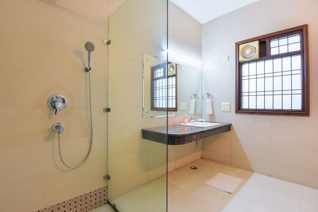 1 Bedroom Apartment in DLF PHASE FOUR