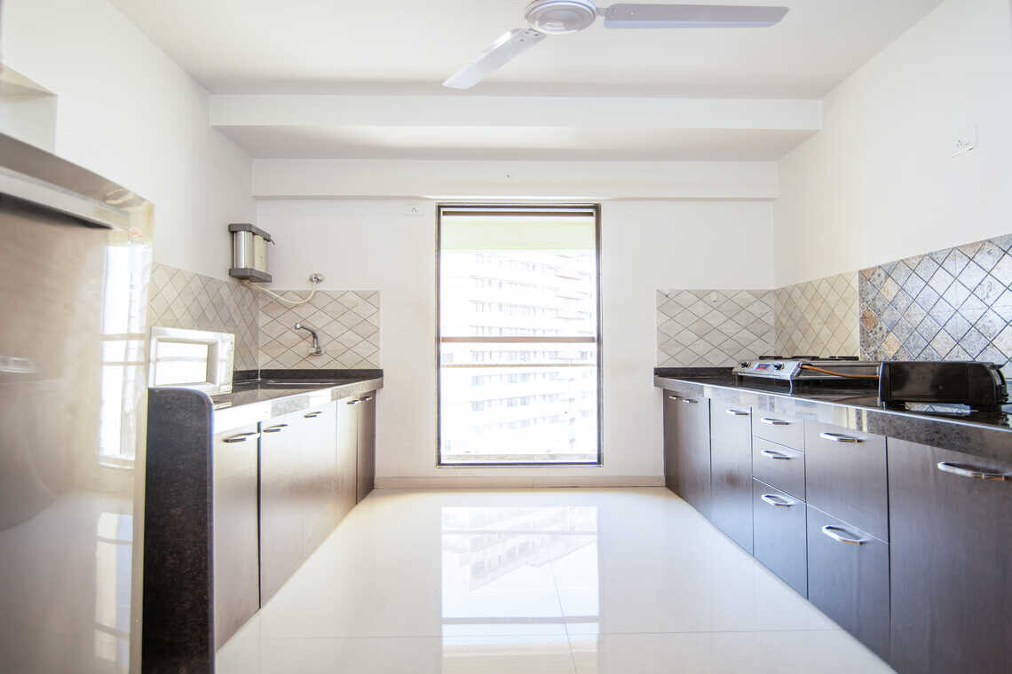 Airport Serviced Apartment