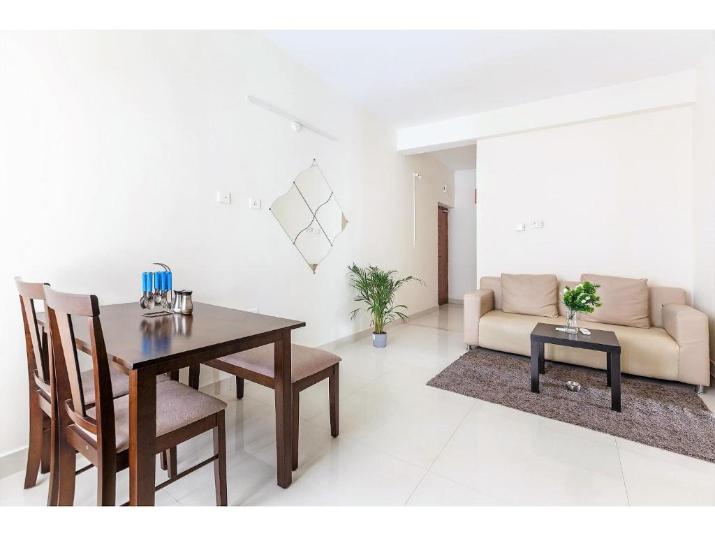 Modern Living Spaces in Hitech City