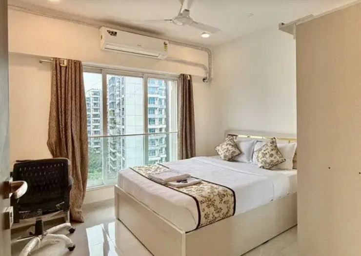 Imperial 2 Bedroom Apartment in Worli