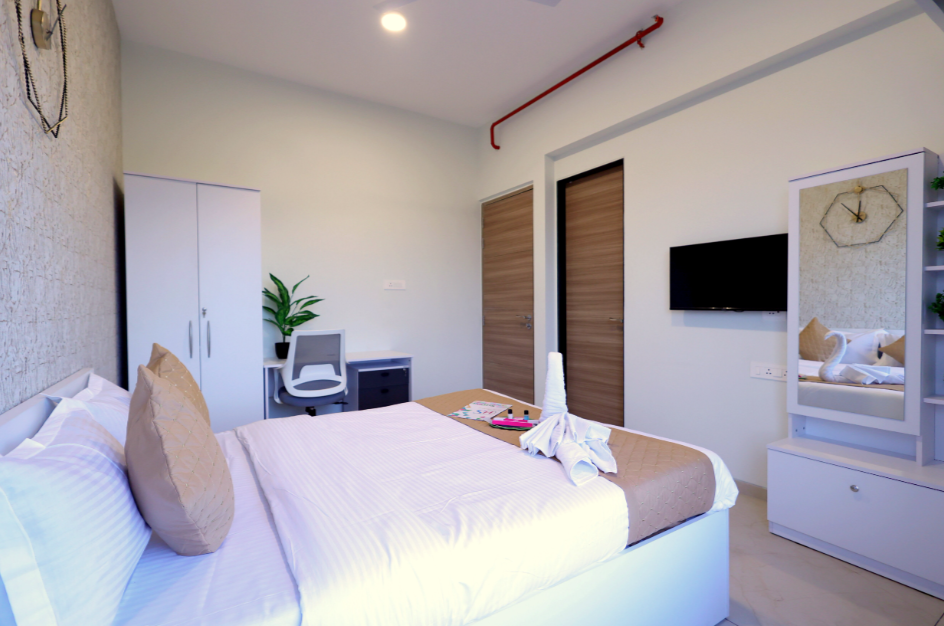 HomeEase Stays in Ghansoli