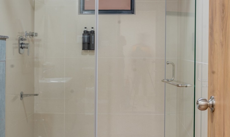 Deluxe Serviced Apartments in KADUBEESANAHALLI