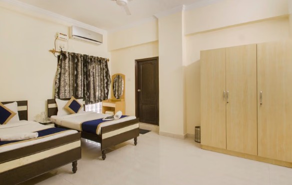 Comfortable Hotel Room in Begumpet