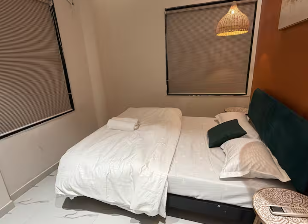 Luxury 1 Bedroom Apartment