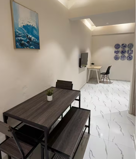 Hill View 1 Bedroom Apartment