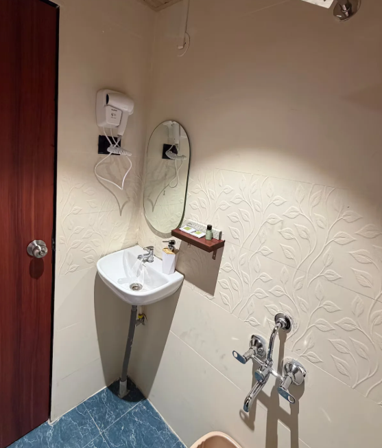 Deluxe 1 Bedroom Apartment Near Navi Mumbai Airport