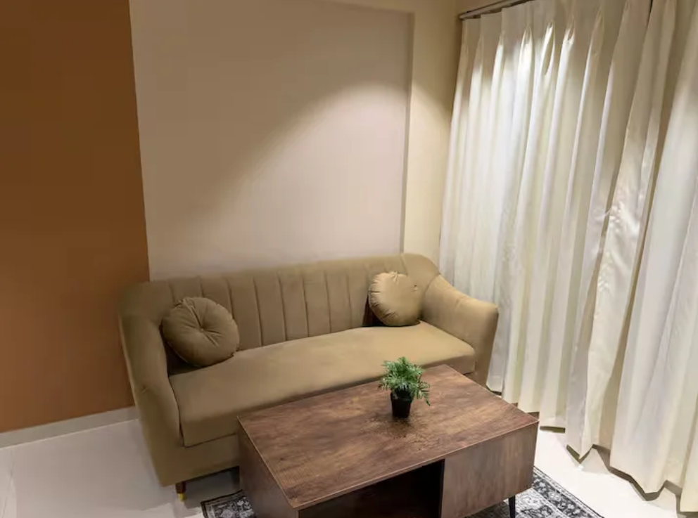 Elegant 1 Bedroom Apartment Close to Navi Mumbai Airport