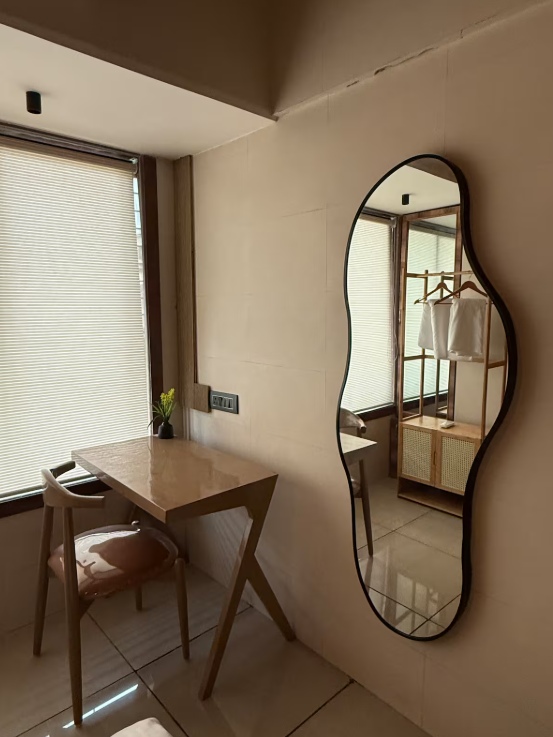 Fully Furnished 2 Bedroom Apartment Near Navi Mumbai Airport