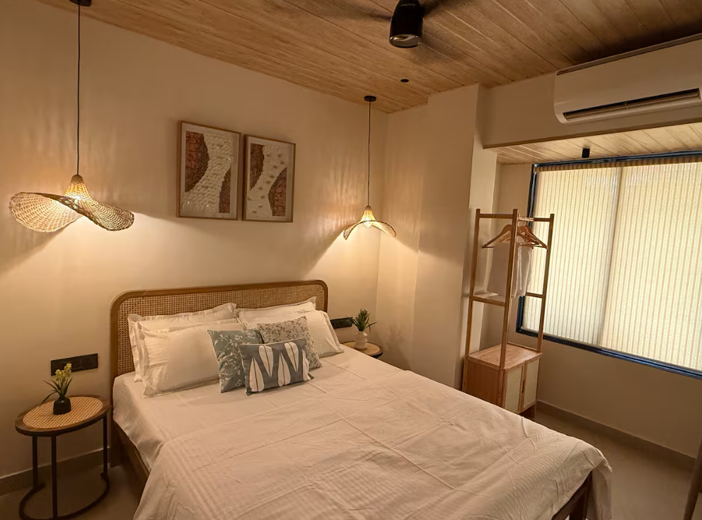 Urban 2 Bedroom Apartment with Easy Airport Access