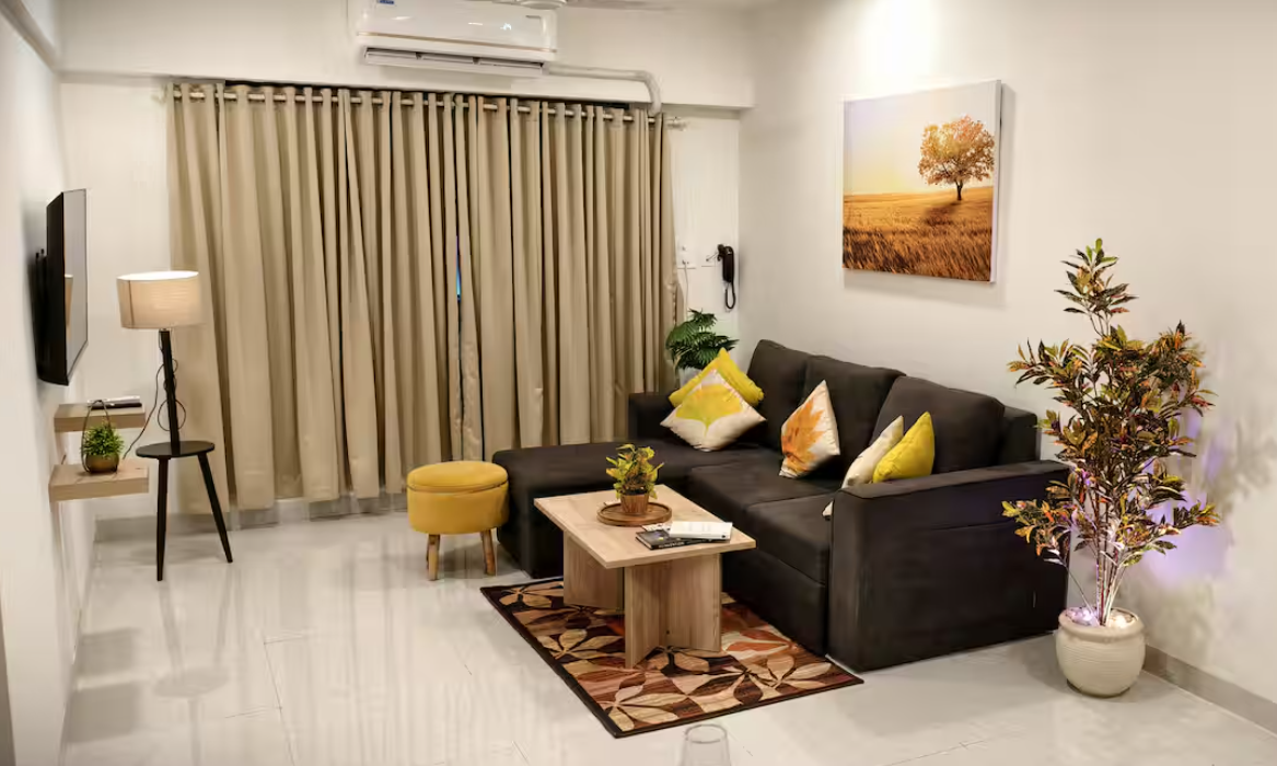 Elegant 2 BHK near CSMIA