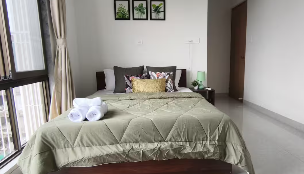 Elegant 2 BHK near CSMIA