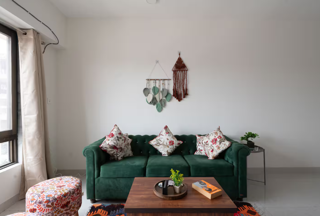 Lavish 2 BHK near BKC