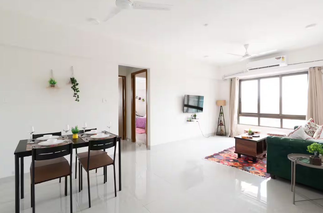 Lavish 2 BHK near BKC