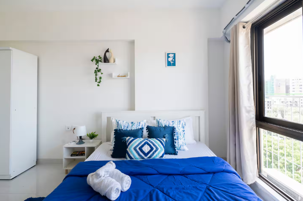Premium 2 BHK near Mumbai Airport