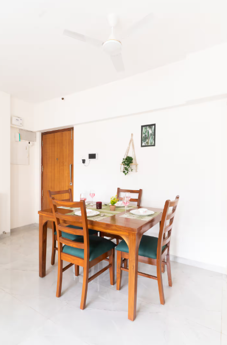 Royal 2 Bedroom Apartment Near BKC