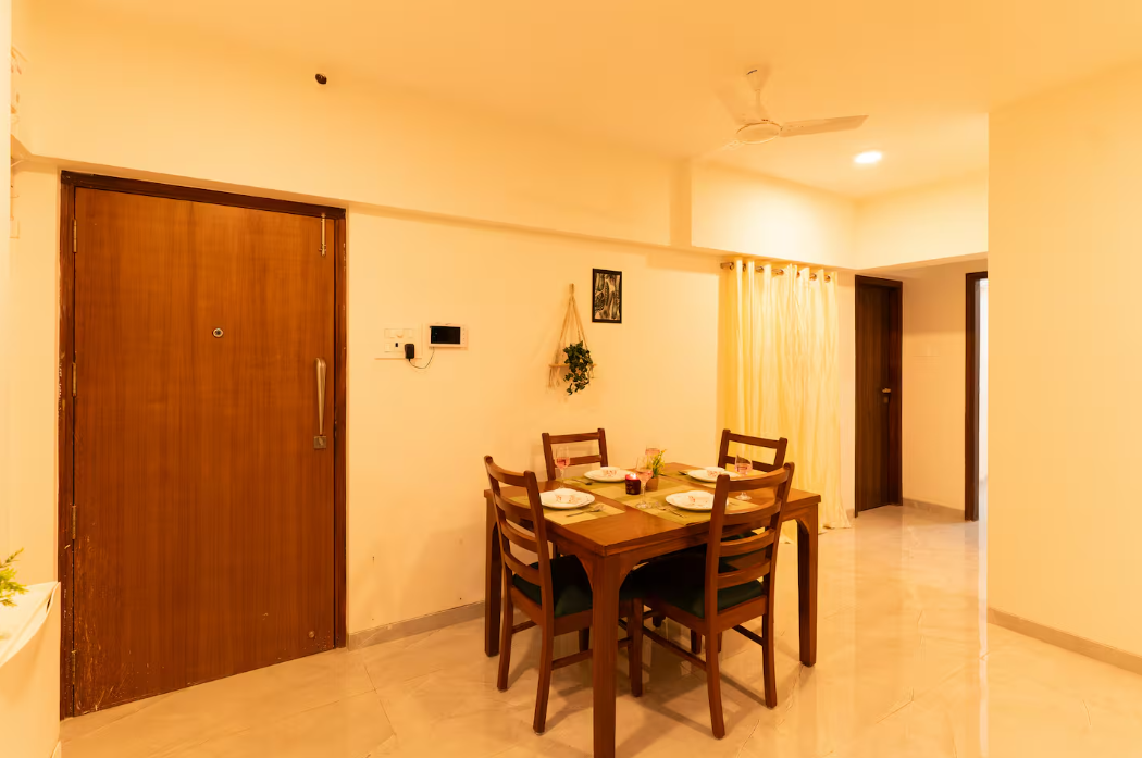Royal 2 Bedroom Apartment Near BKC