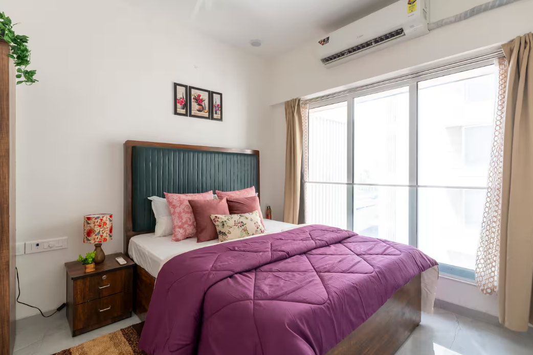 Deluxe 2 Bedroom Apartment near Mumbai International Airport