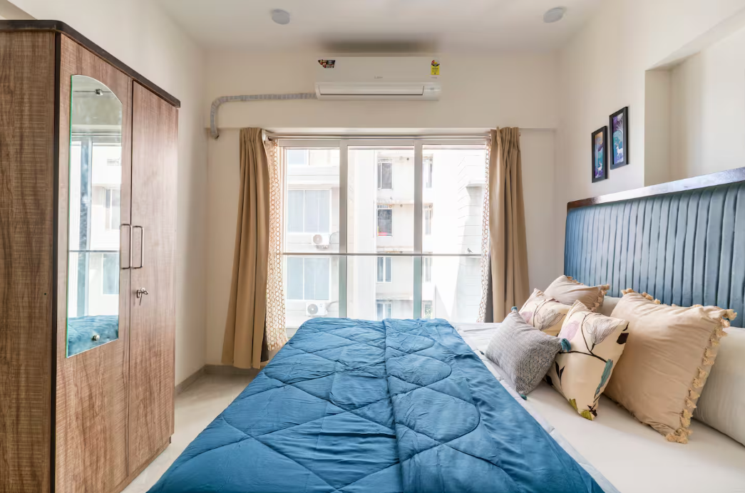 Deluxe 2 Bedroom Apartment near Mumbai International Airport