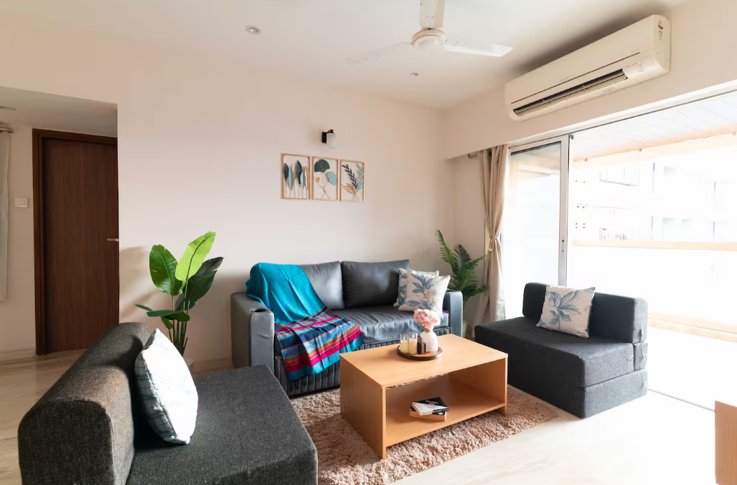 Lavish 2 BHK Apartment in Kalina