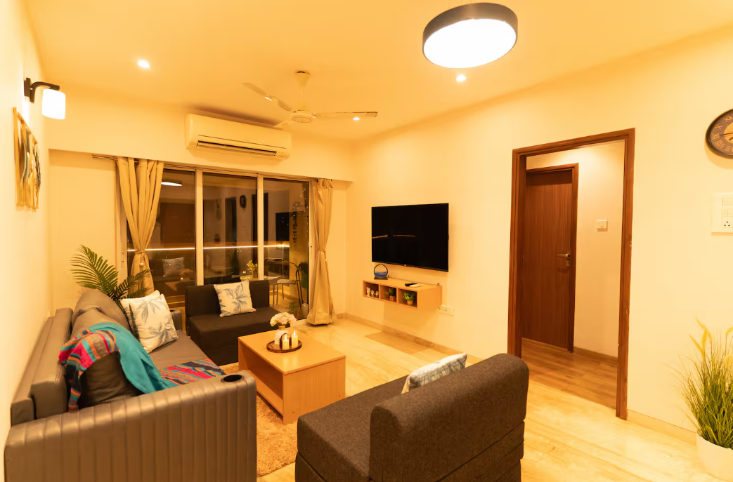 Lavish 2 BHK Apartment in Kalina