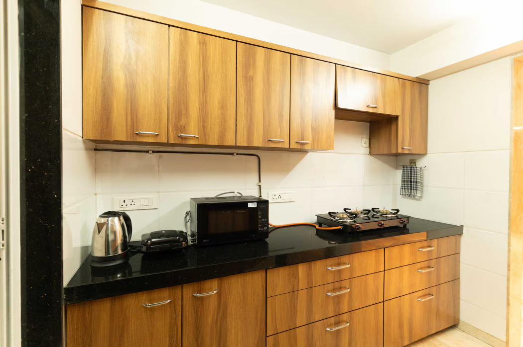 Lavish 2 BHK Apartment in Kalina