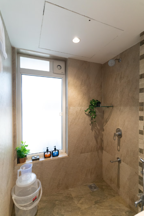 Lavish 2 BHK Apartment in Kalina