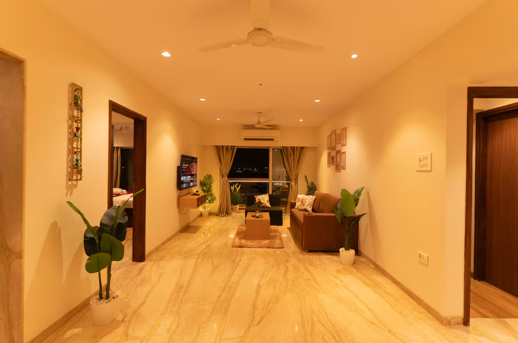 Luxe 2 Bedroom Apartment @Santacruz East