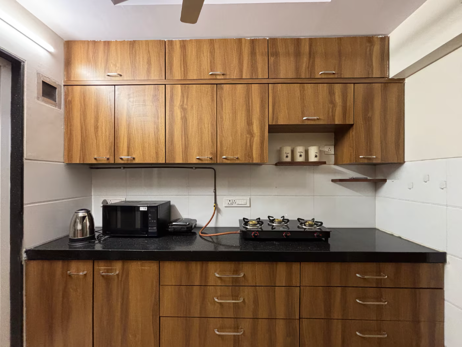 Luxe 2 Bedroom Apartment @Santacruz East