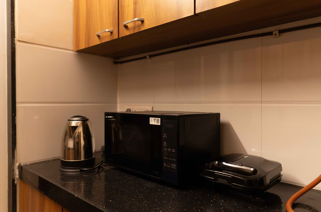 Luxe 2 Bedroom Apartment @Santacruz East