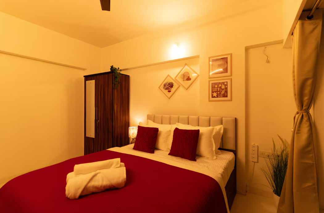 Iconic 2 Bedroom Apartment near BKC