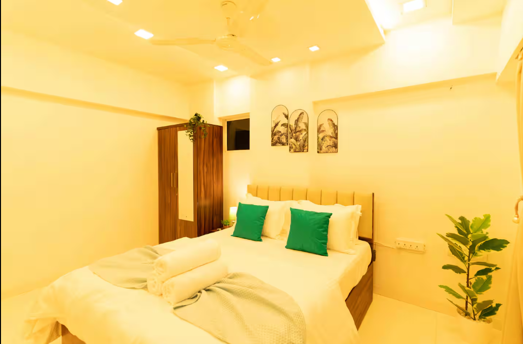 Cozy 2 Bedroom Service Apartment near Airport