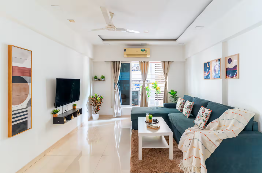 Trendy 2 Bedroom Apartment near Bandra Kurla Complex