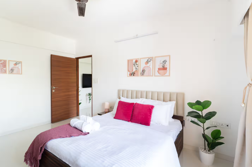 2 Bedroom Serviced Apartment @ Santacruz