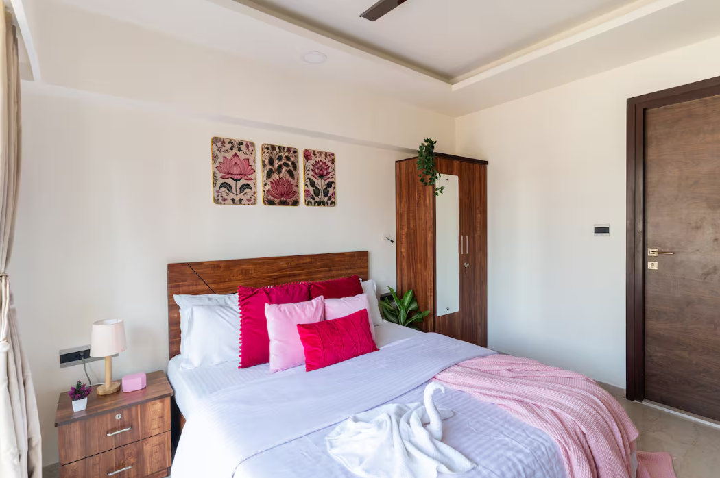 Boho Inspired 1 Bedroom Apartment near BKC