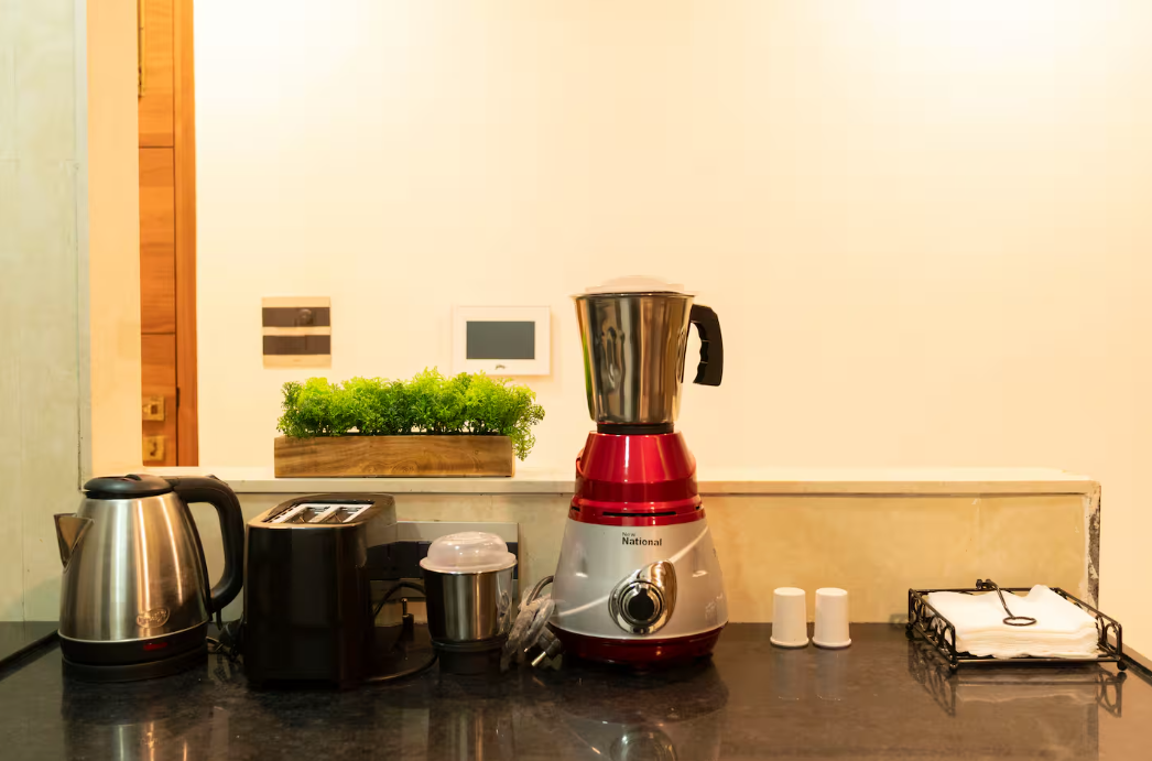 Classic 1 Bedroom Apartment in BKC