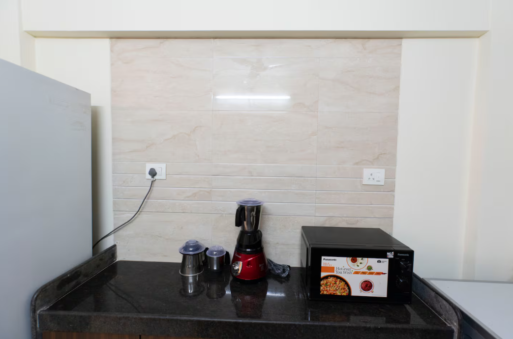 Spacious 3 Bedroom Apartment in Kala Nagar Bandra