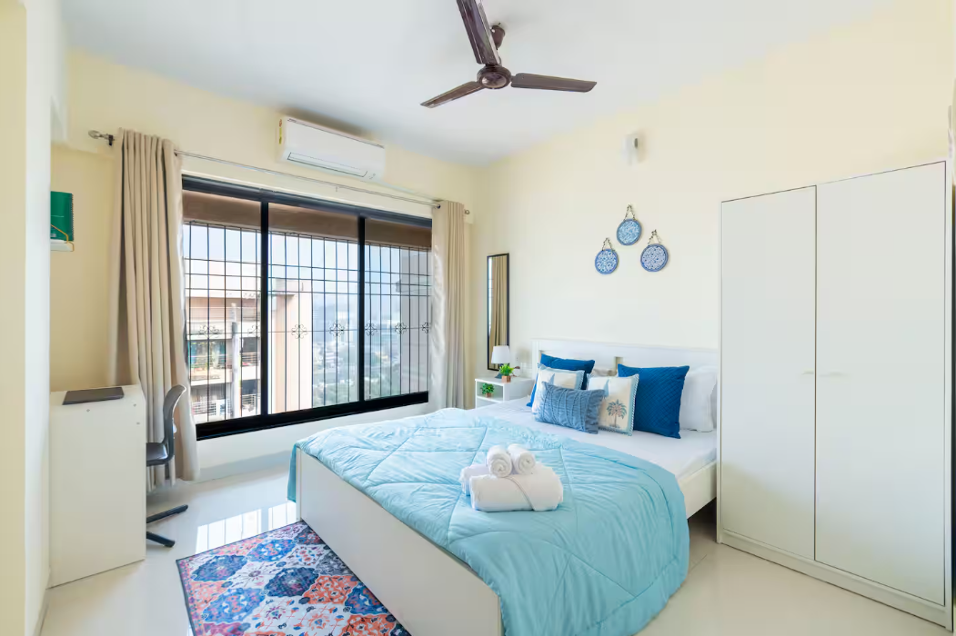 Spacious 3 Bedroom Apartment in Kala Nagar Bandra