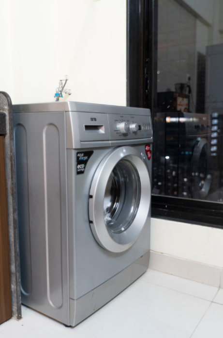 Spacious 3 Bedroom Apartment in Kala Nagar Bandra