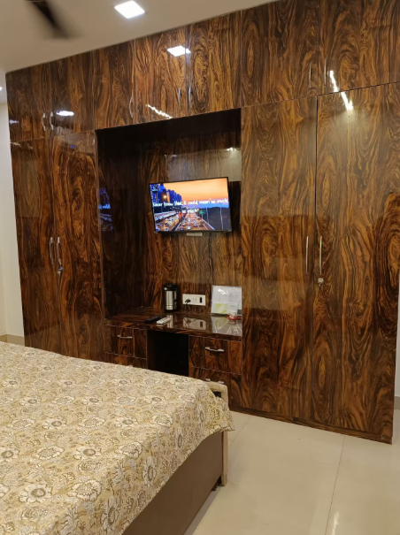 Classic Studio Apartment