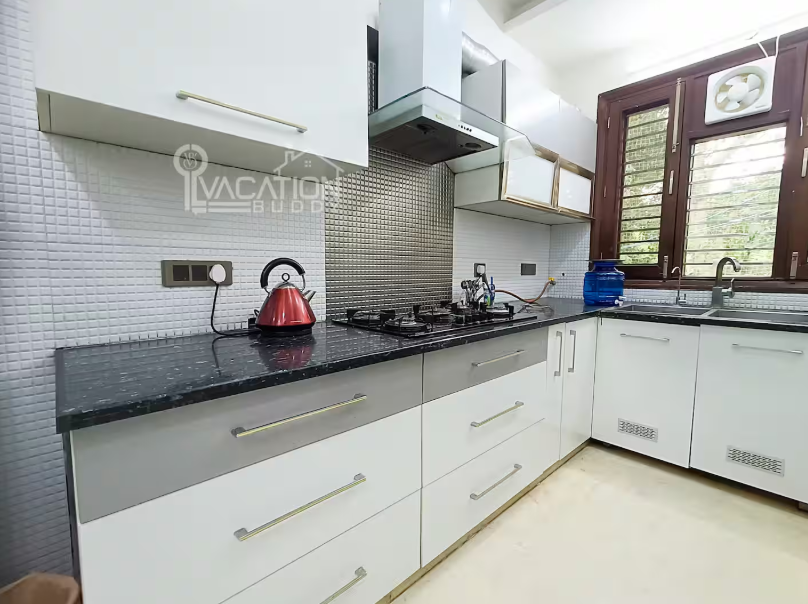 Spacious 2 BHK in Harsh Vihar