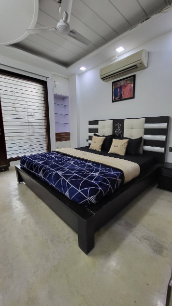 Spacious 2 BHK in Harsh Vihar