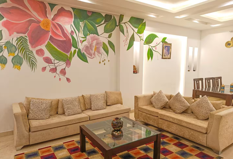 Stupendous 2 BR in Shalimar Bagh
