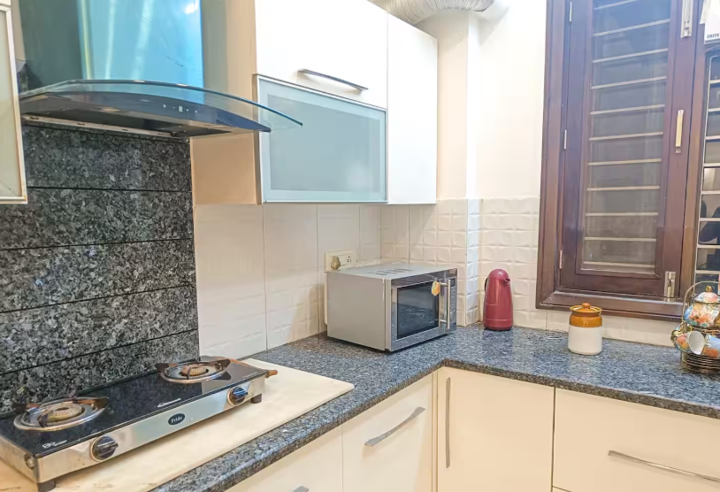 Stupendous 2 BR in Shalimar Bagh