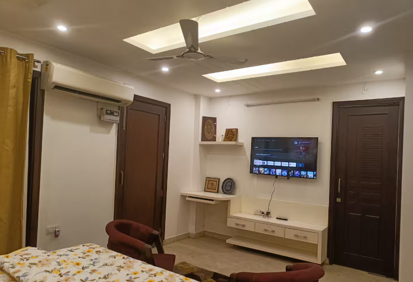 Stupendous 2 BR in Shalimar Bagh