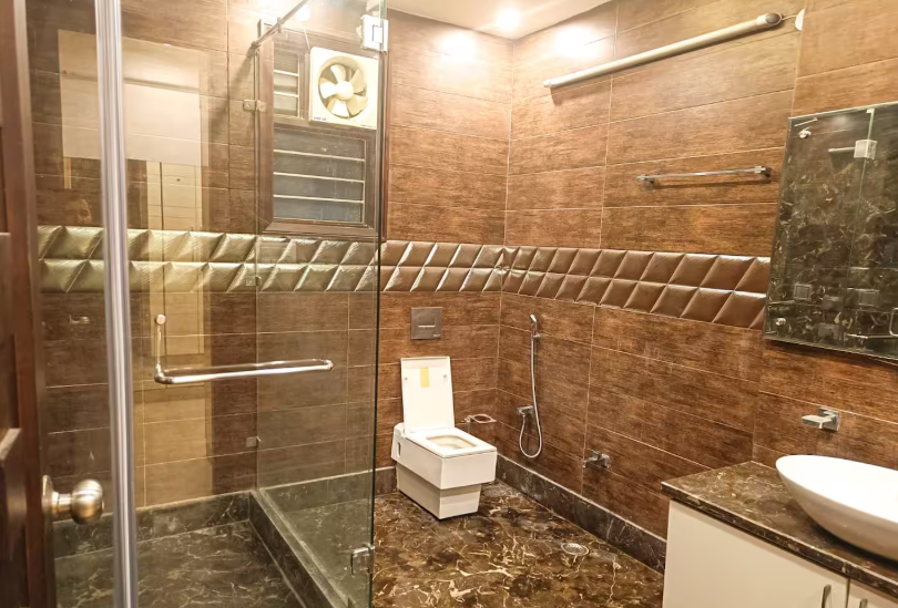 Stupendous 2 BR in Shalimar Bagh