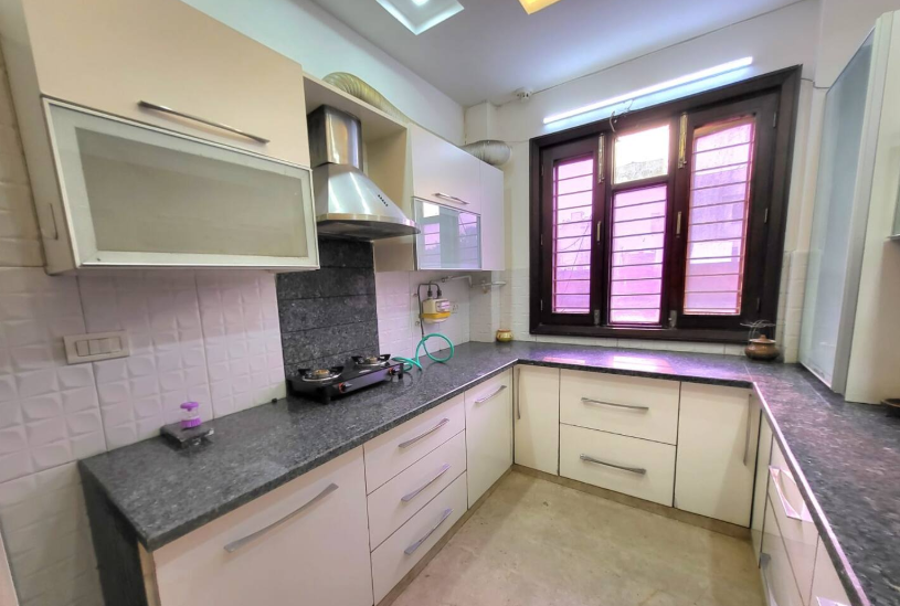 3 BR Homestay @ Shalimar Bagh