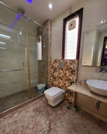 3 BR Homestay @ Shalimar Bagh
